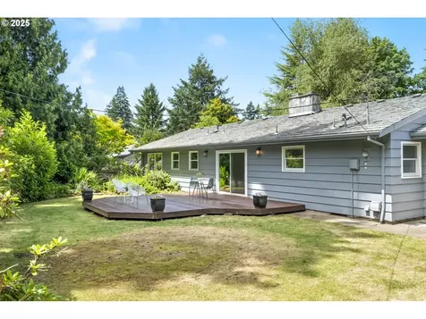 1070 SW Portola Avenue Portland OR 97225