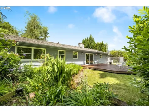 1070 SW Portola Avenue Portland OR 97225