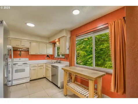 14173 NW Grandview Place Banks OR 97106