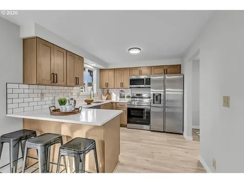 957 NE Kathryn Street Hillsboro OR 97124