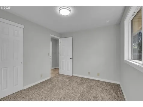 957 NE Kathryn Street Hillsboro OR 97124