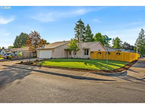 957 NE Kathryn Street Hillsboro OR 97124