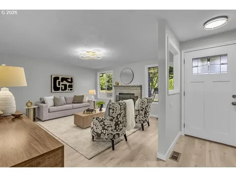 957 NE Kathryn Street Hillsboro OR 97124