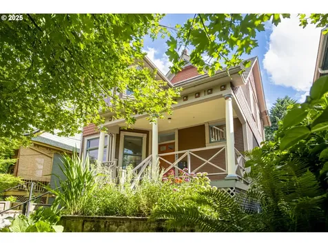 126 NE Thompson Street Portland OR 97212