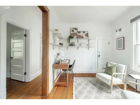 126 NE Thompson Street Portland OR 97212