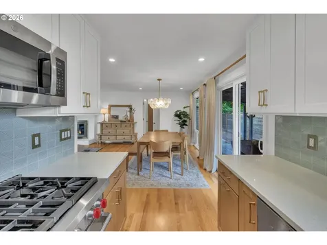 9760 SW Inglewood Place Portland OR 97225