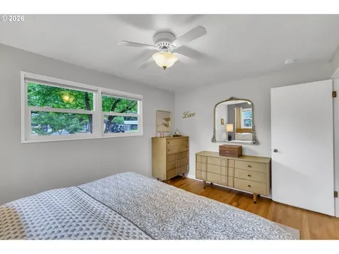 9760 SW Inglewood Place Portland OR 97225