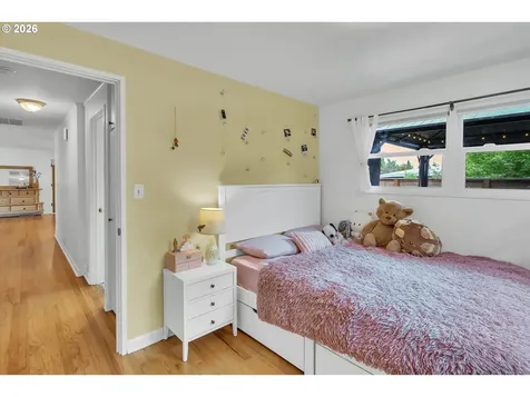 9760 SW Inglewood Place Portland OR 97225