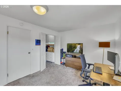 9760 SW Inglewood Place Portland OR 97225