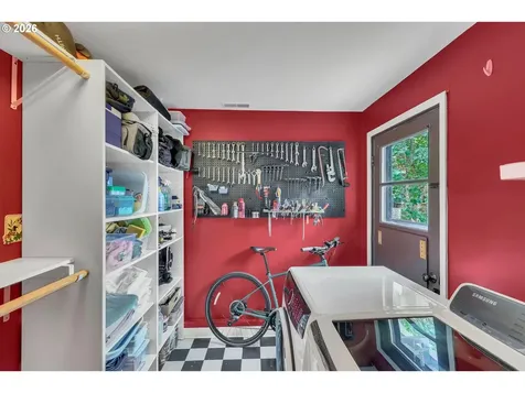9760 SW Inglewood Place Portland OR 97225
