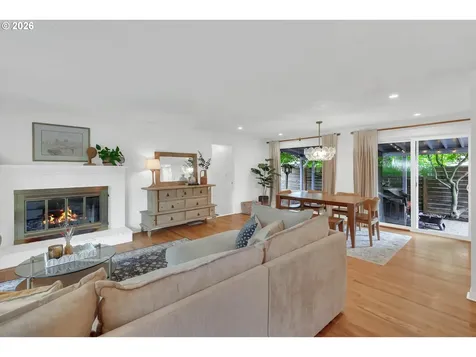 9760 SW Inglewood Place Portland OR 97225