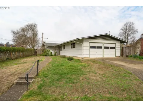 585 E 36th Avenue Eugene OR 97405