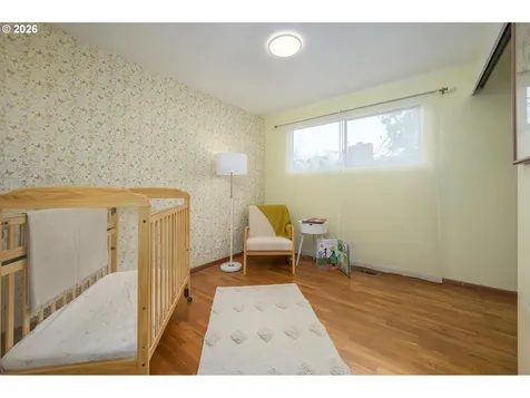 585 E 36th Avenue Eugene OR 97405