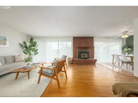 585 E 36th Avenue Eugene OR 97405