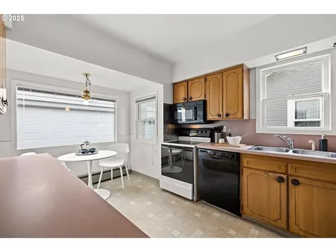 2924 NE 35th Avenue Portland OR 97212