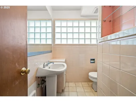 2924 NE 35th Avenue Portland OR 97212