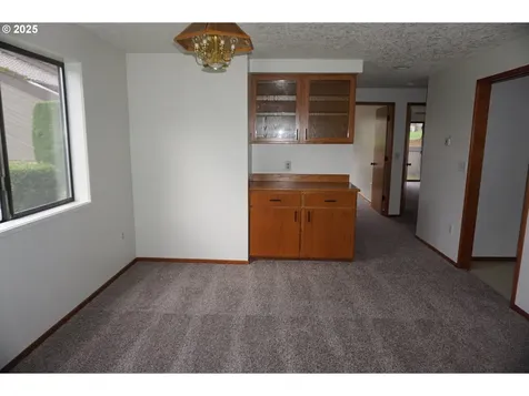 13819 NW 10th Court Vancouver WA 98685