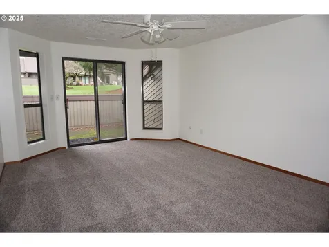 13819 NW 10th Court Vancouver WA 98685