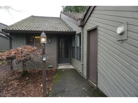 13819 NW 10th Court Vancouver WA 98685
