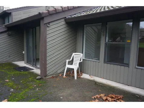 13819 NW 10th Court Vancouver WA 98685
