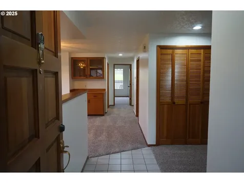 13819 NW 10th Court Vancouver WA 98685
