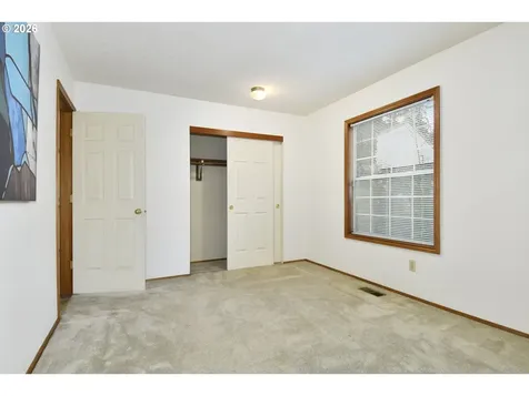 17915 Monticello Drive Gladstone OR 97027