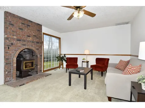 17915 Monticello Drive Gladstone OR 97027