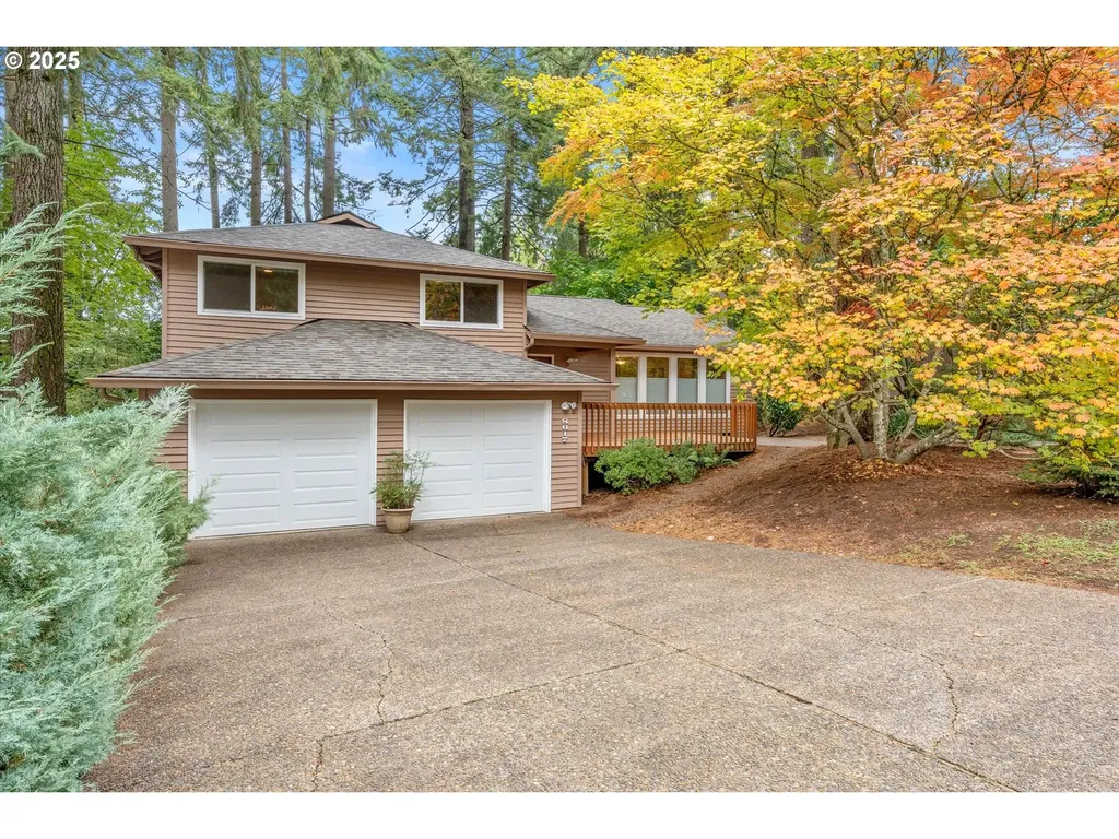 8617 SW Iroquois Drive Tualatin OR 97062