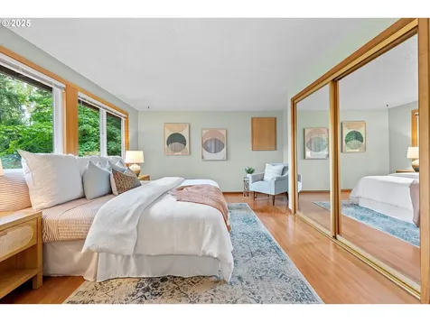 8617 SW Iroquois Drive Tualatin OR 97062