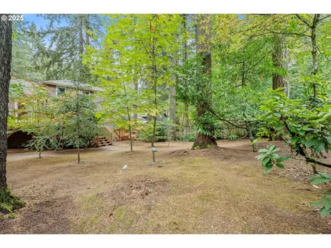 8617 SW Iroquois Drive Tualatin OR 97062