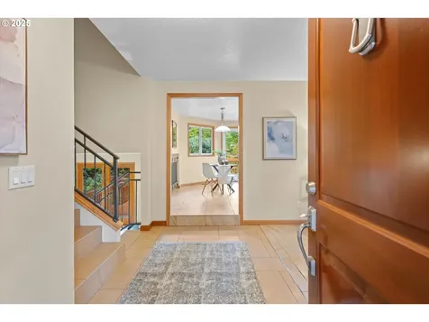 8617 SW Iroquois Drive Tualatin OR 97062