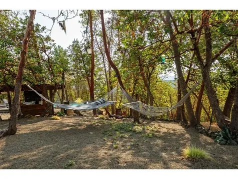 339 Oakview Drive Roseburg OR 97471