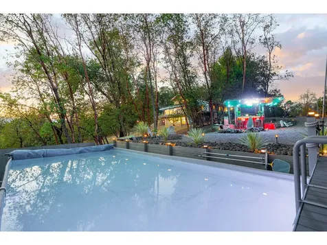 339 Oakview Drive Roseburg OR 97471