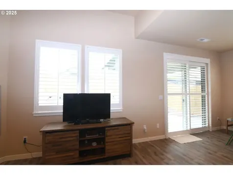 5009 NE 85th Street Vancouver WA 98665