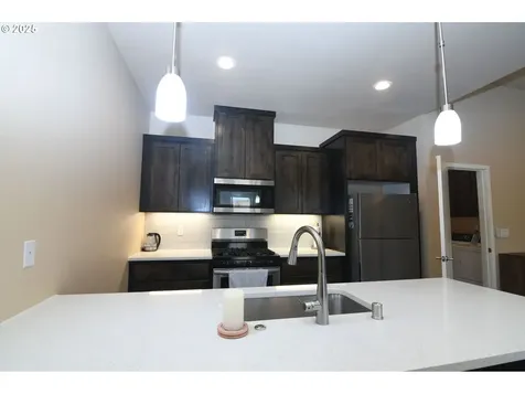 5009 NE 85th Street Vancouver WA 98665