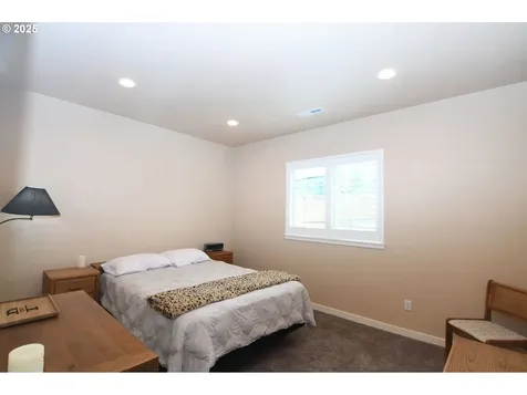 5009 NE 85th Street Vancouver WA 98665
