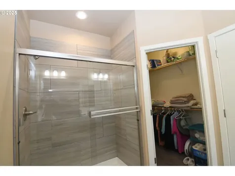 5009 NE 85th Street Vancouver WA 98665