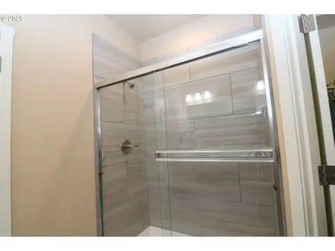 5009 NE 85th Street Vancouver WA 98665