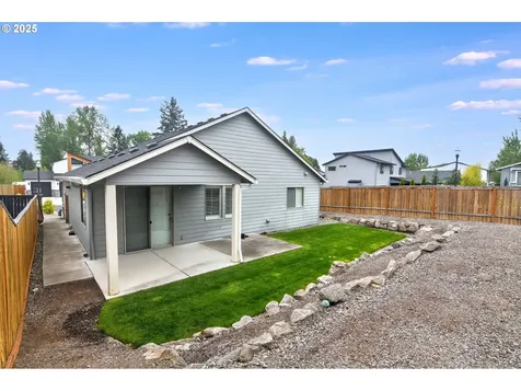 5009 NE 85th Street Vancouver WA 98665