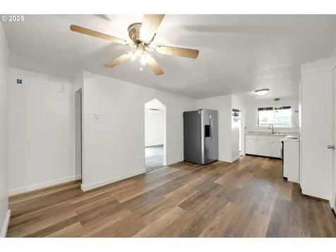 4655 Avalon Street Eugene OR 97402