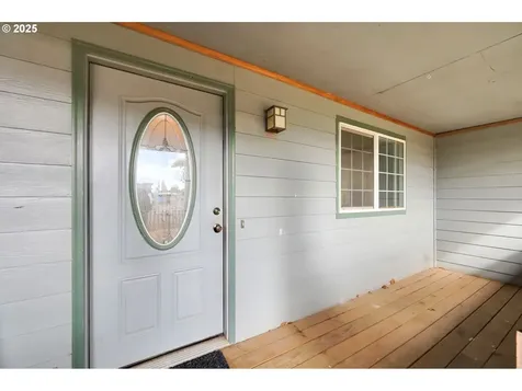 4655 Avalon Street Eugene OR 97402