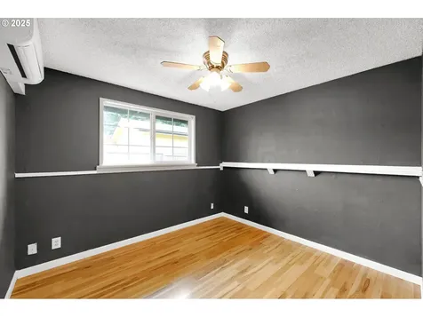 4655 Avalon Street Eugene OR 97402