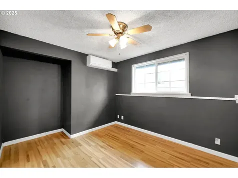 4655 Avalon Street Eugene OR 97402