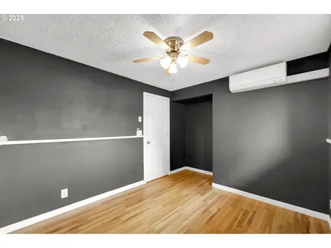 4655 Avalon Street Eugene OR 97402