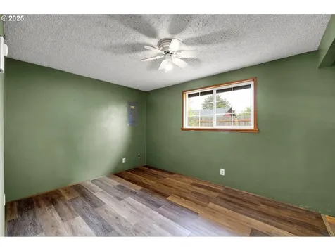 4655 Avalon Street Eugene OR 97402