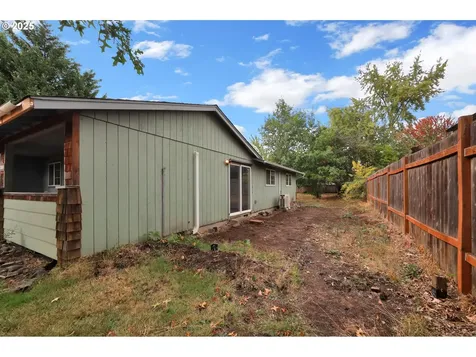 4655 Avalon Street Eugene OR 97402
