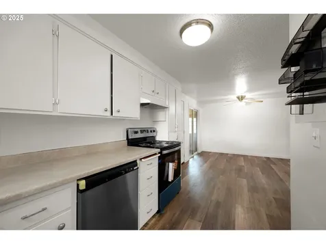 4655 Avalon Street Eugene OR 97402