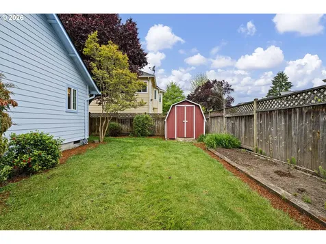 3928 Hyacinth Street Eugene OR 97404