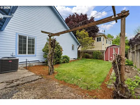 3928 Hyacinth Street Eugene OR 97404