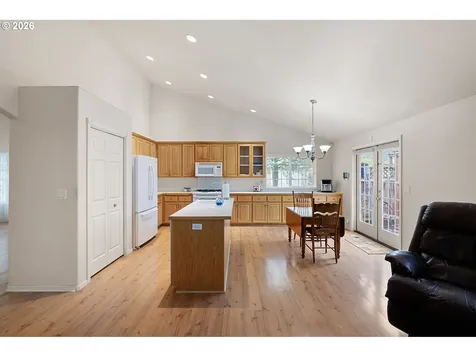 3928 Hyacinth Street Eugene OR 97404